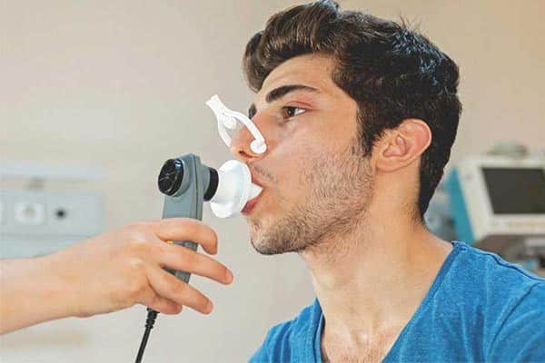 تست اسپیرومتری و ارزیابی عملکرد ریه در مشاغل صنعتی در آریا پژوهان غرب